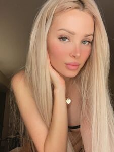 LilyShams Onlyfans Leaks Latest Nude Photos